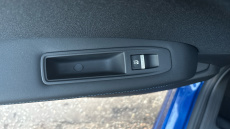 Renault Symbioz 1.8 E-Tech FHEV 160 Iconic Esprit Alpine 5dr Auto Hybrid Estate